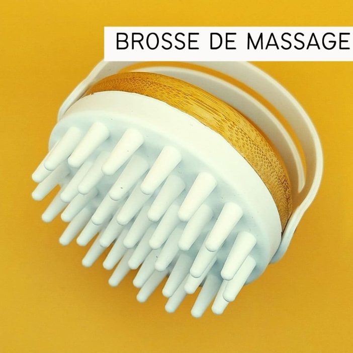 brosse de massage du cuir chevelu en bambou par la fabrik' à bulles